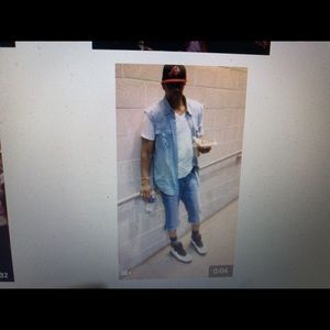 Meet your Posher, Chuck